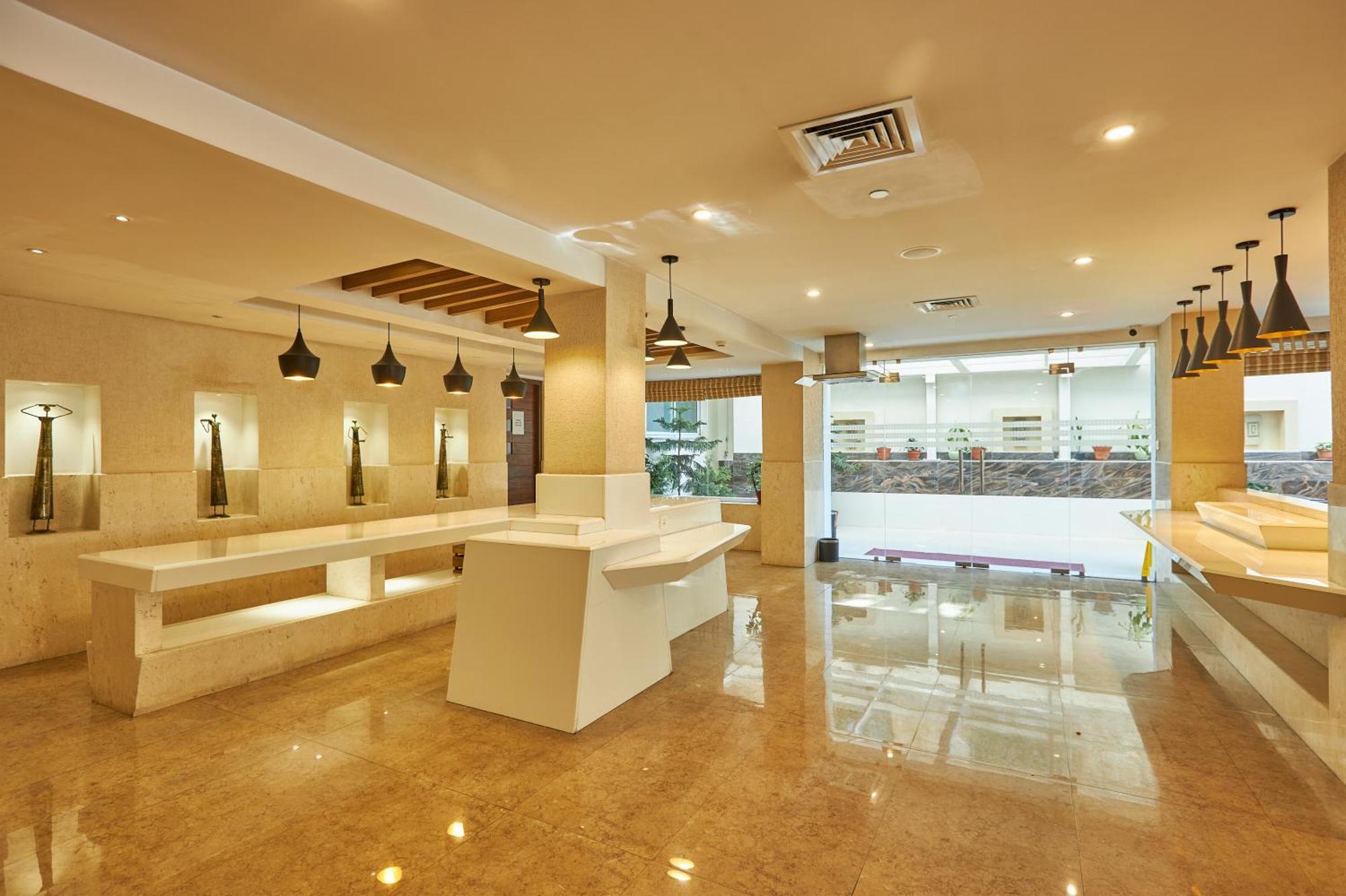 Hotel Crowne Imperial Katmandu Dış mekan fotoğraf