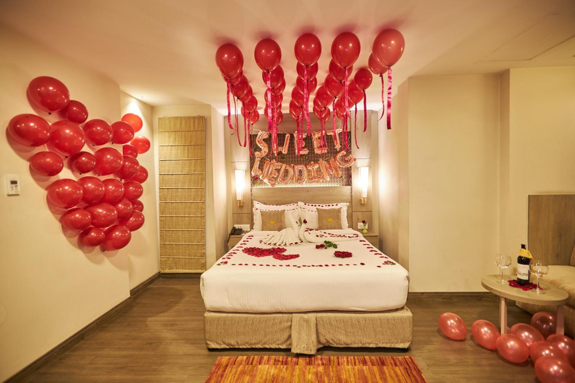 Hotel Crowne Imperial Katmandu Dış mekan fotoğraf