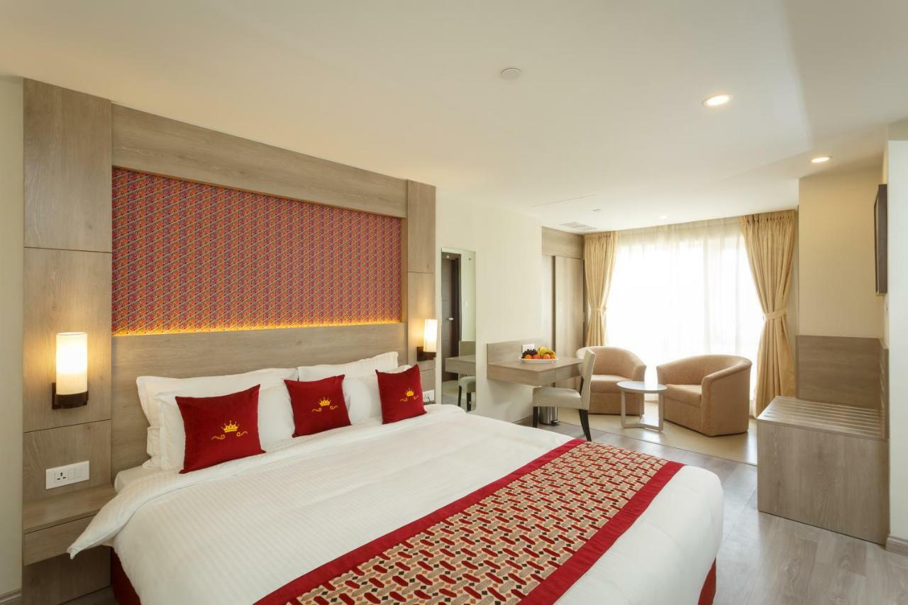 Hotel Crowne Imperial Katmandu Dış mekan fotoğraf
